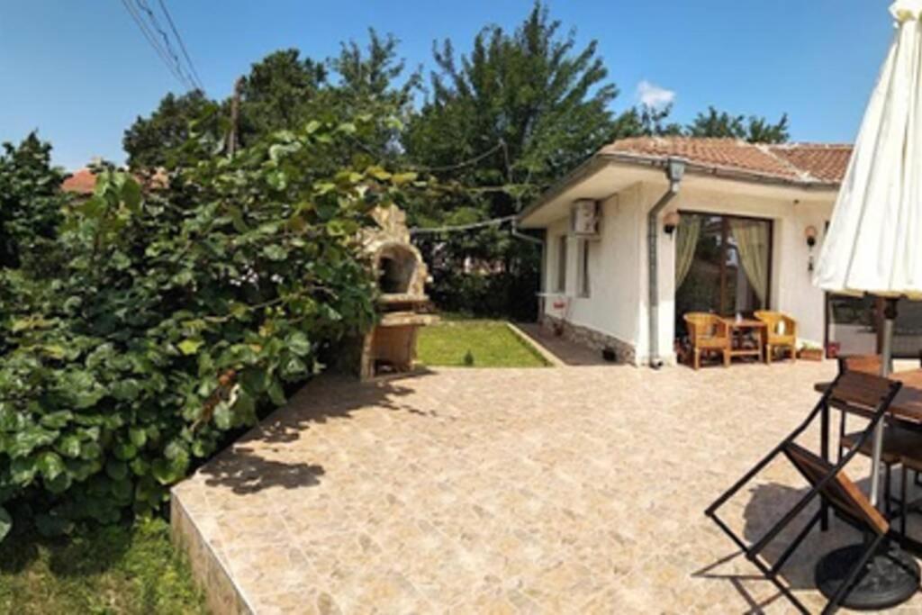 Guesthouse Oasis-Shabla Dış mekan fotoğraf